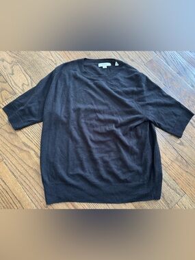 Vince Black Short Sleeve Sweater Size M Wool Cashmere Blend Lightweight Knit